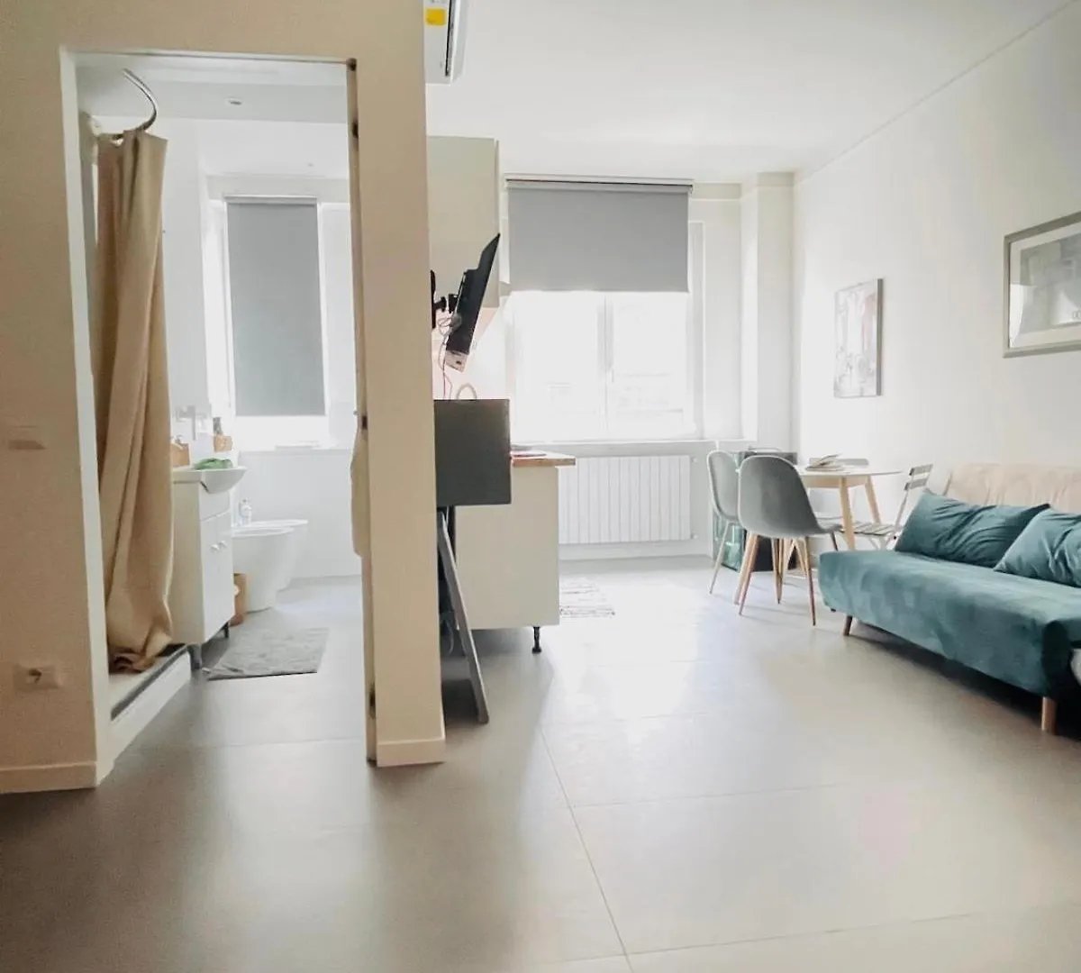 Rainbow Studio Flat- Monolocale Luminoso location